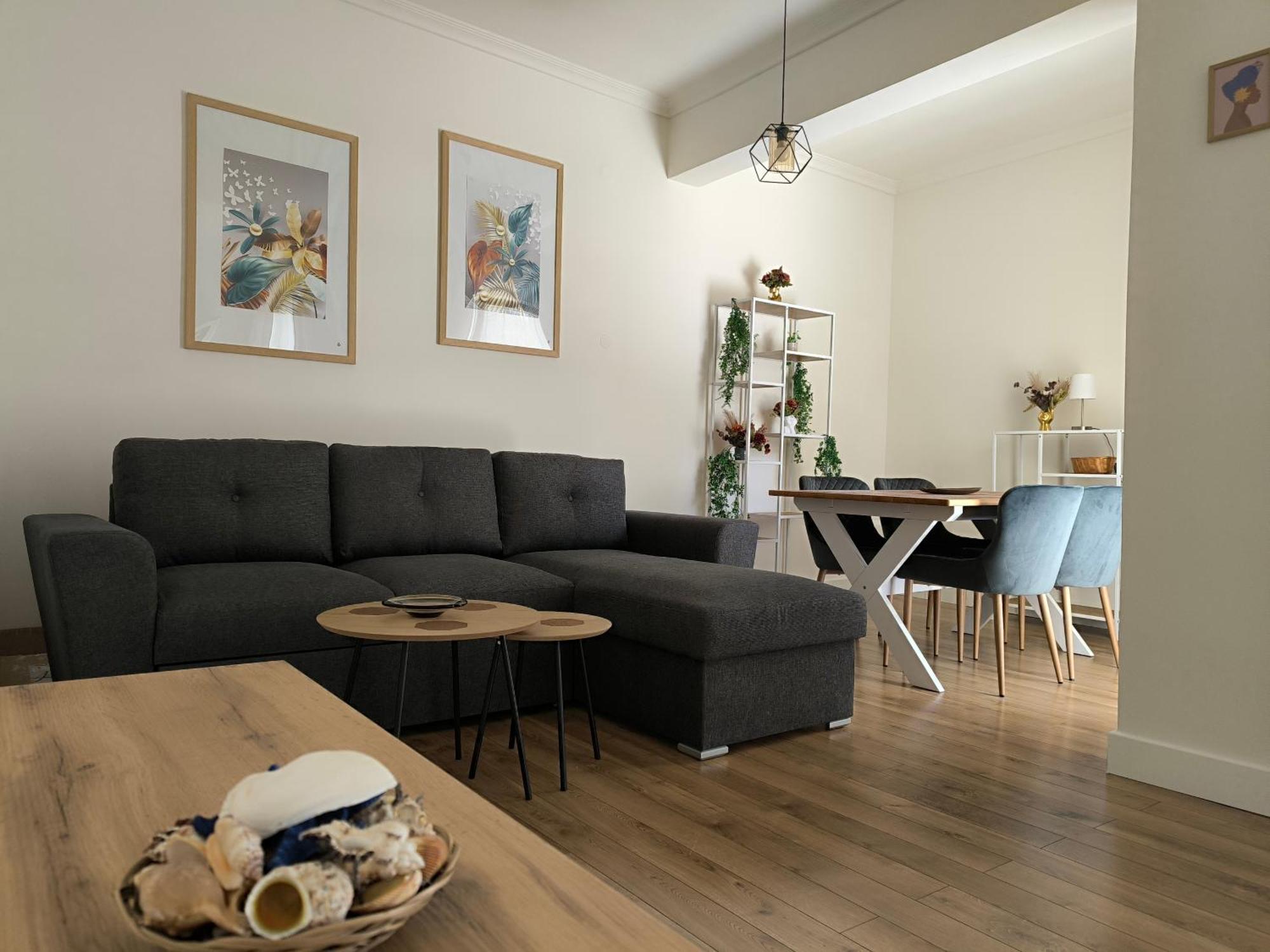 Port View, Veranda, 80 Sqm, Spacious Place For 6 Tessalónica Exterior foto