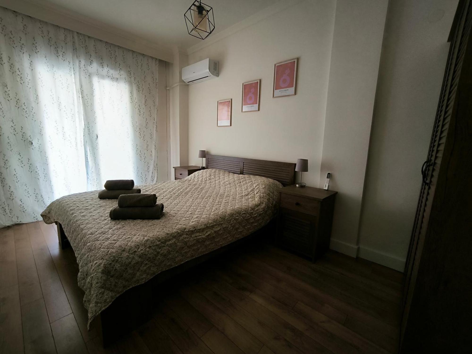Port View, Veranda, 80 Sqm, Spacious Place For 6 Tessalónica Exterior foto